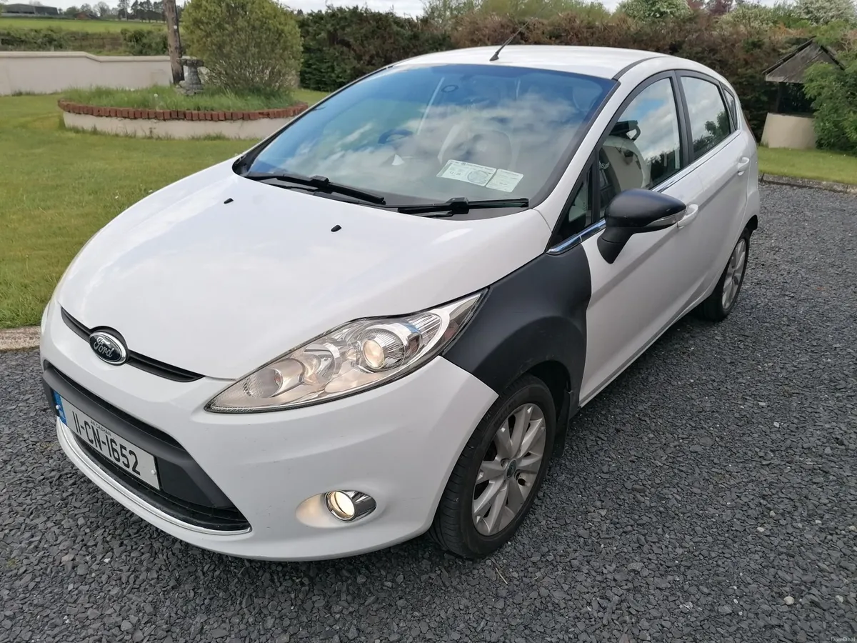 Ford Fiesta 2011 - Image 3