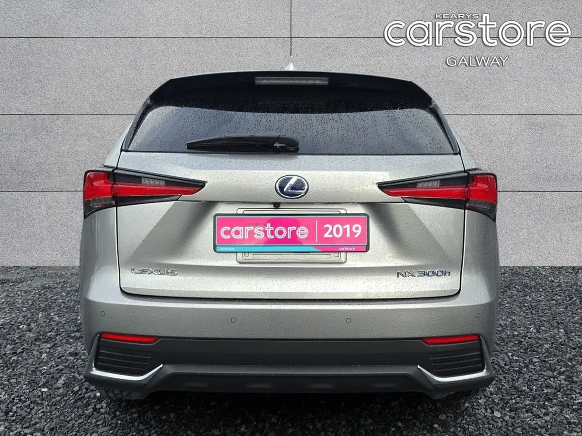 Lexus NX NX300H I Package - Image 4