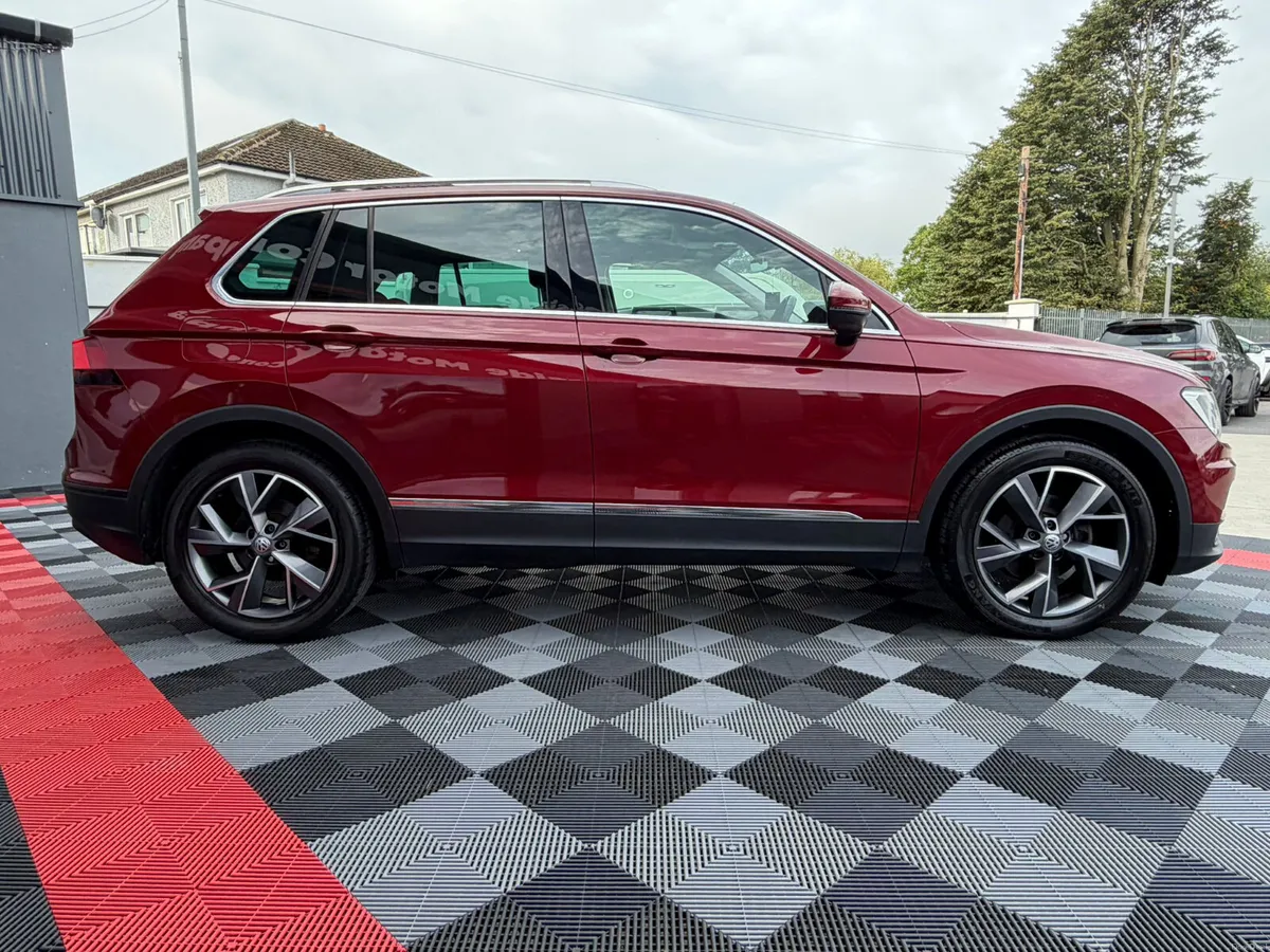(171) Volkswagen Tiguan Comfortline//Pan Roof//NCT - Image 5