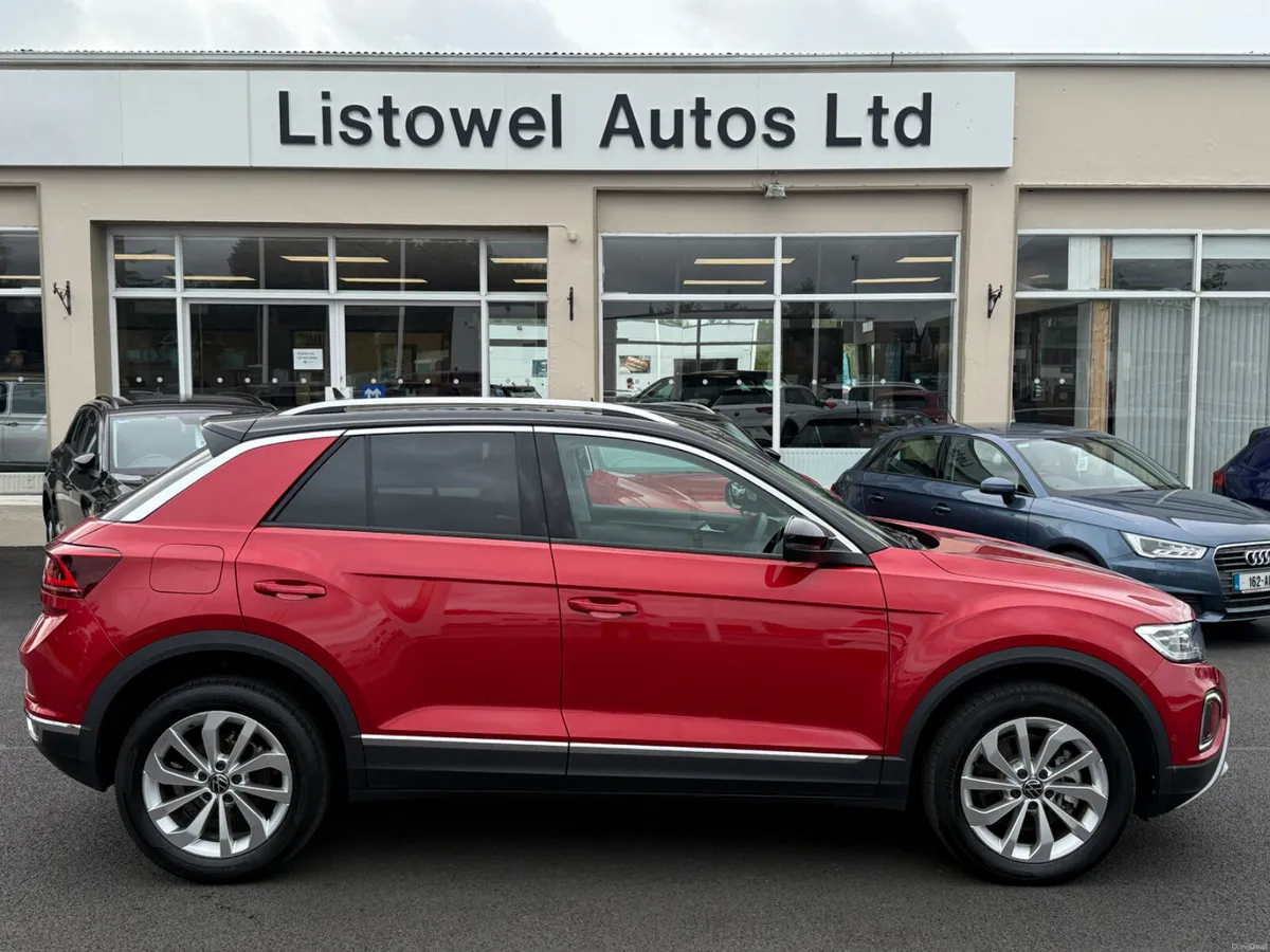 232 VW T-ROC STYLE 2.0 DIESEL AUTOMATIC 150BHP - Image 1