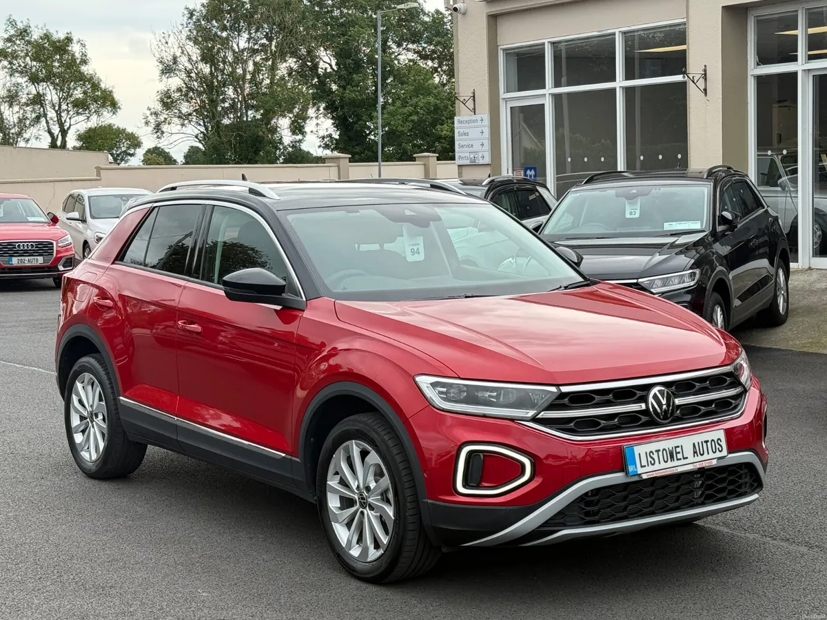 232 VW T-ROC STYLE 2.0 DIESEL AUTOMATIC 150BHP - Image 4