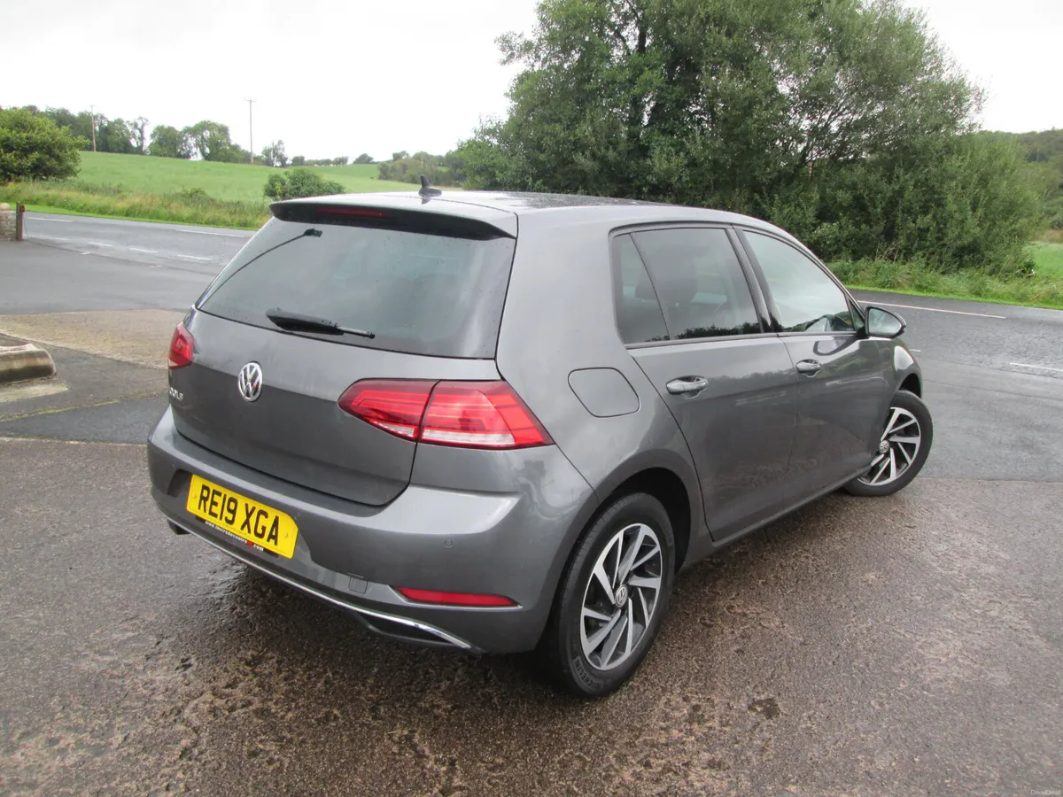 2019  VOLKSWAGEN  GOLF  1.6  TDI  MATCH  5DR - Image 4