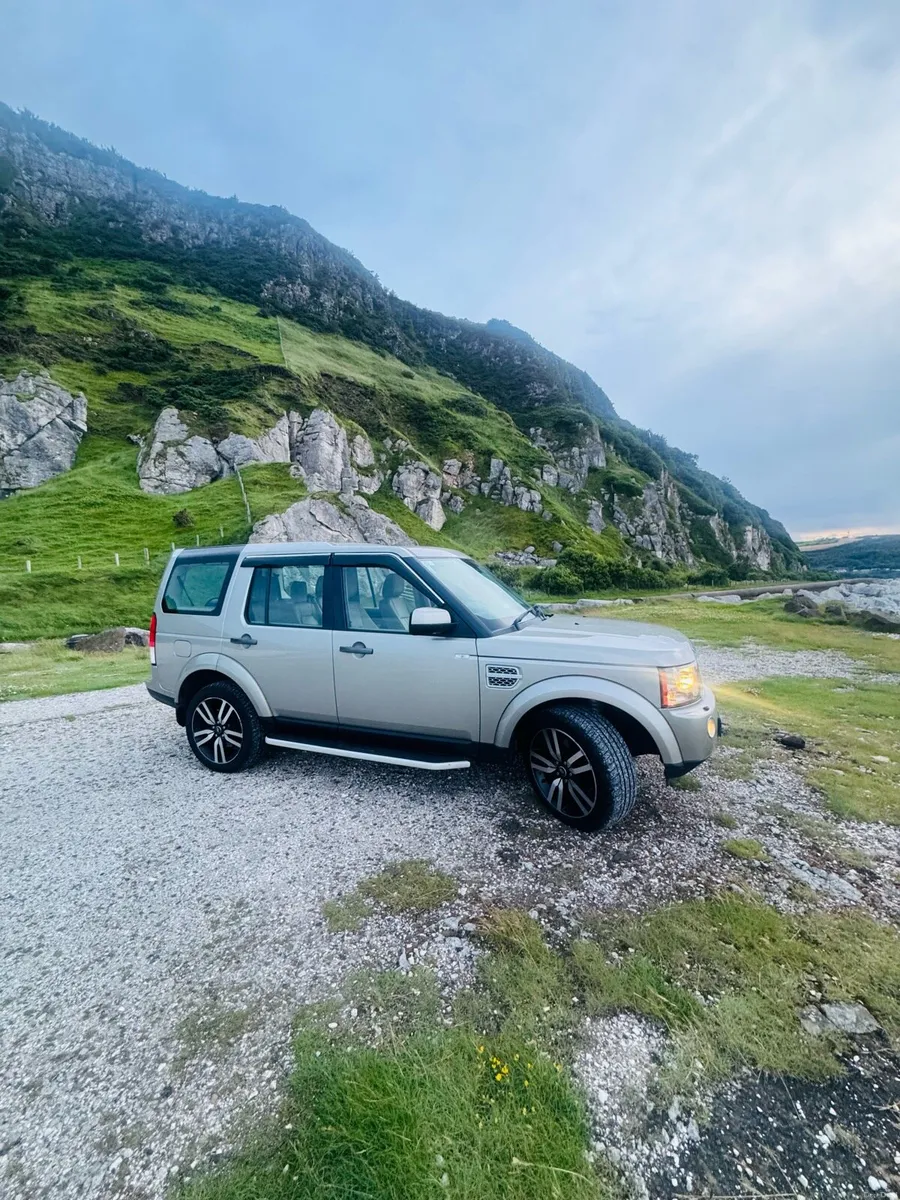 Land Rover discovery 4 - Image 1