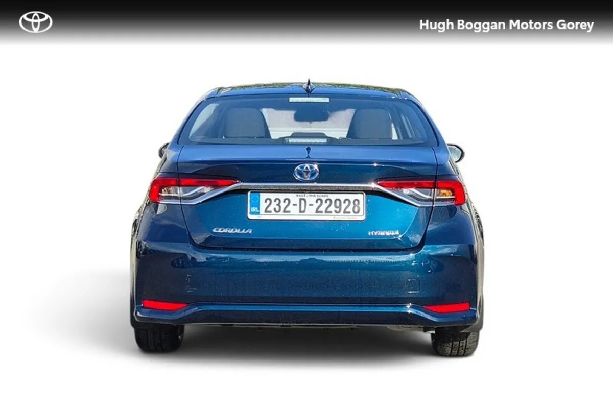 Toyota Corolla LUNA SALOON 4DR AUTO - Image 4