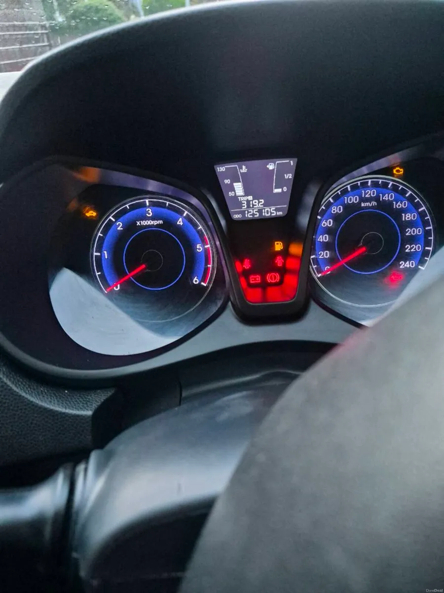 Hyundai ix20 - Image 1