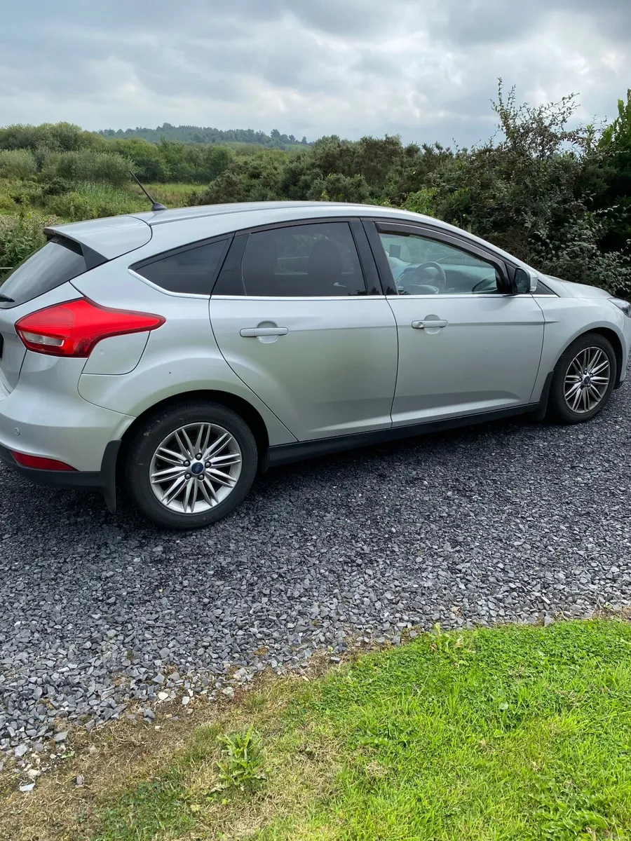 Ford Focus 2017 - Image 3