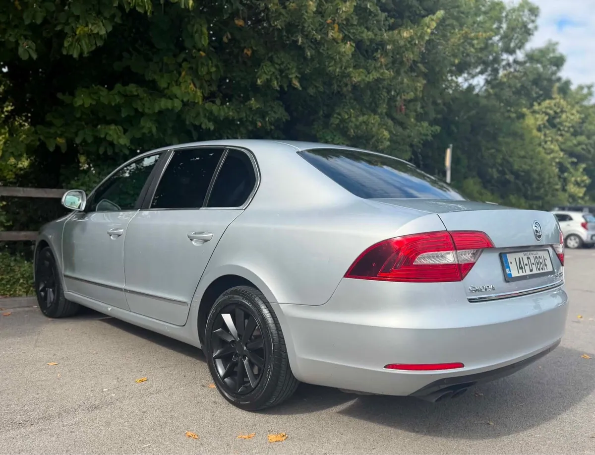 Skoda superb automatic - Image 3
