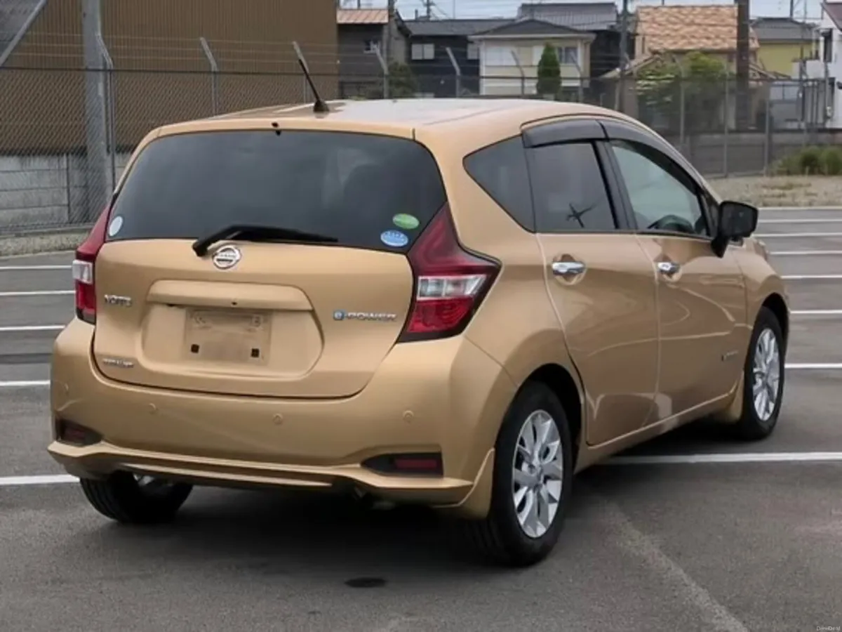 Nissan Note 2017 (unique colour&condition) - Image 4