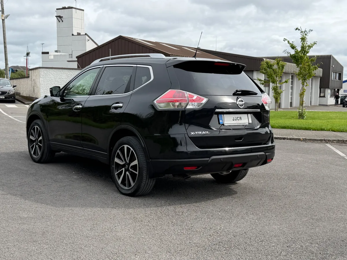 Nissan X-Trail 2014 automatic 7 seater one owner - Image 5
