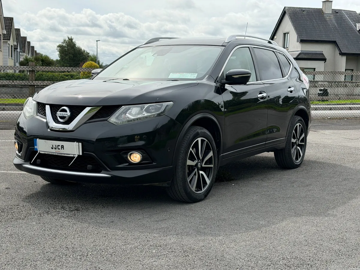 Nissan X-Trail 2014 automatic 7 seater one owner - Image 3