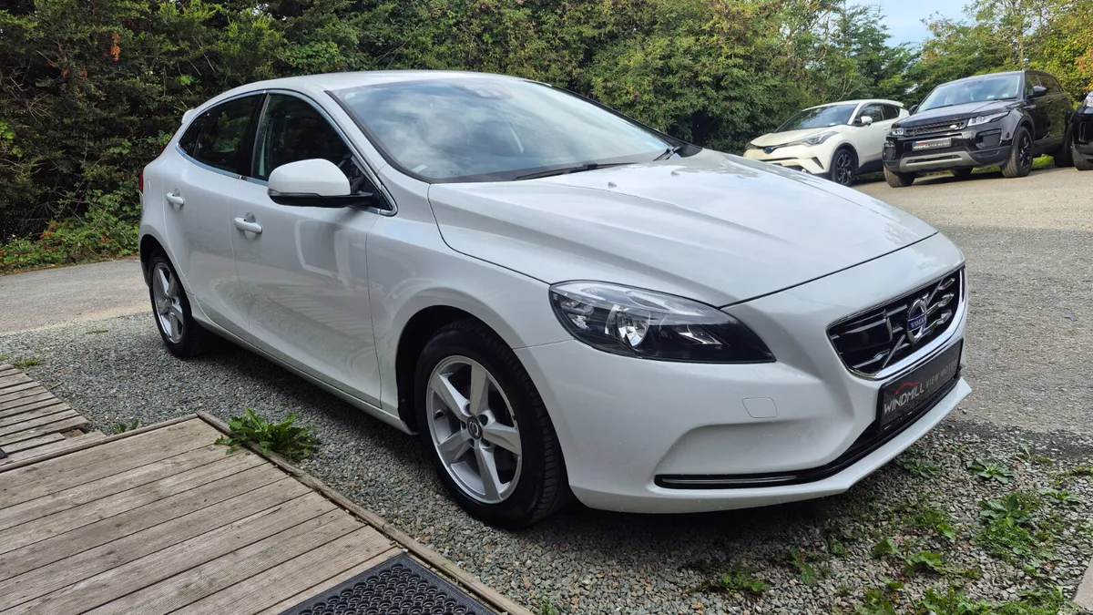 Volvo V40 Automatic Low Kms 2015 - Image 2