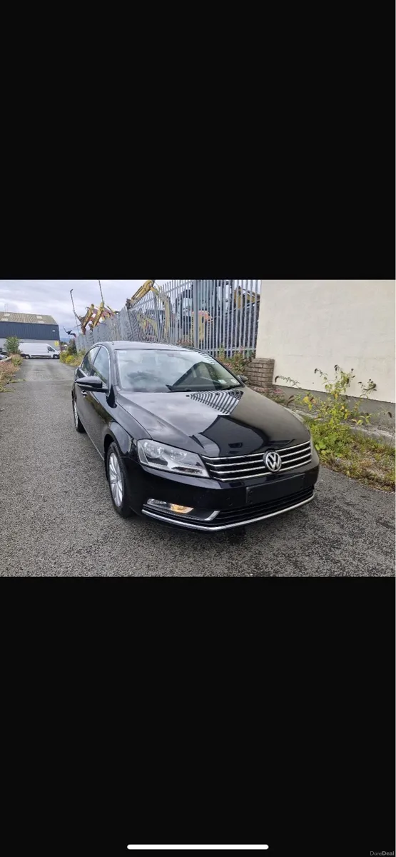 2013 VW Passat - Image 1