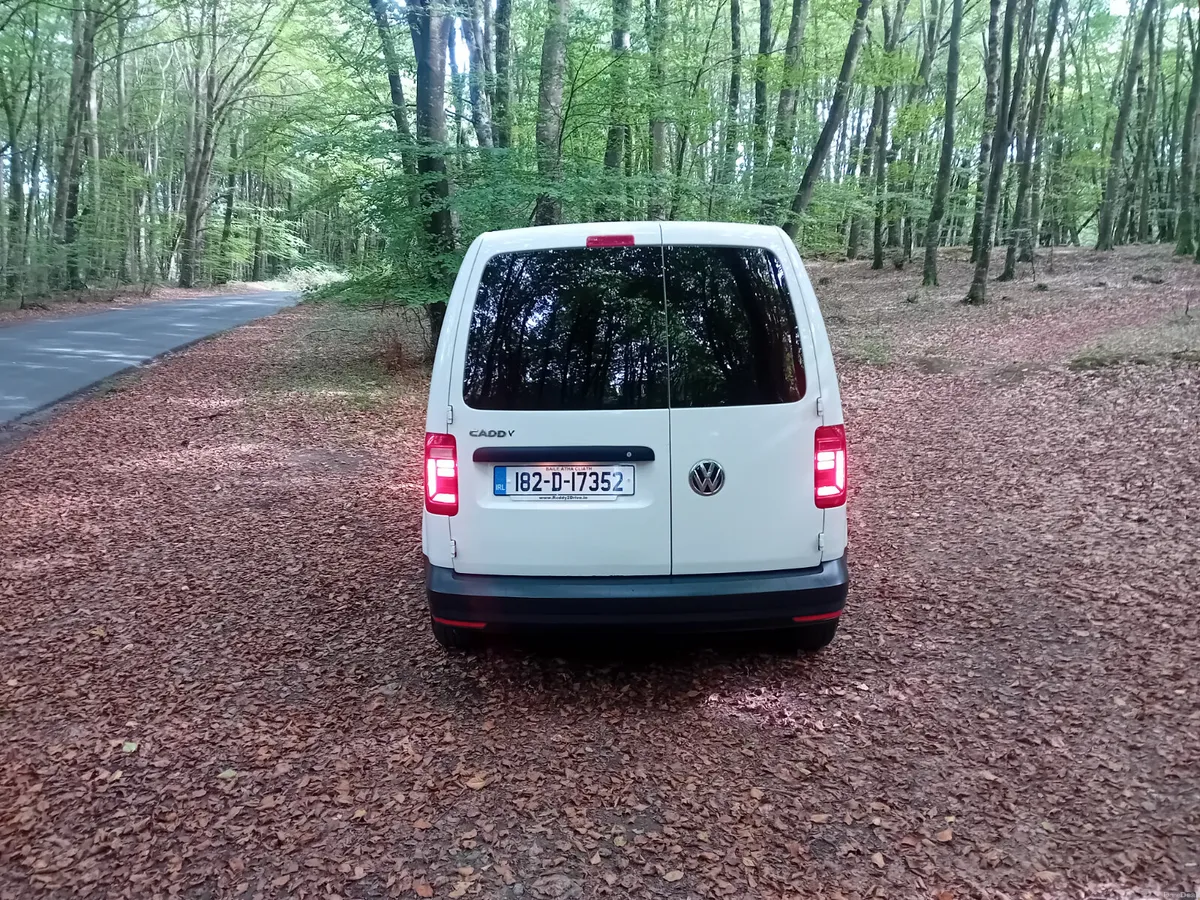 182 VW CADDY 2.0 TDI  102 BHP MANUAL.VAN - Image 6