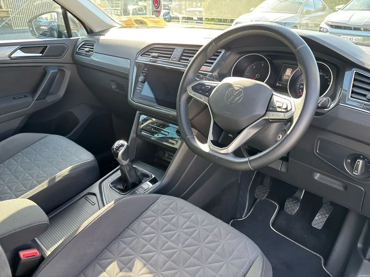 Volkswagen Tiguan 2.0 TDI 122HP Life - Image 6