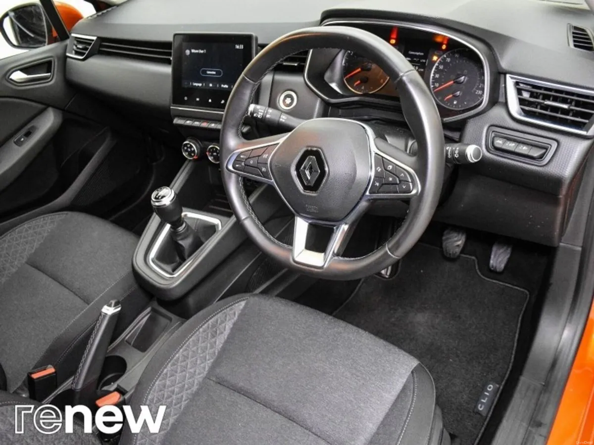 Renault Clio Iconic TCe 100 MY19 - Image 6