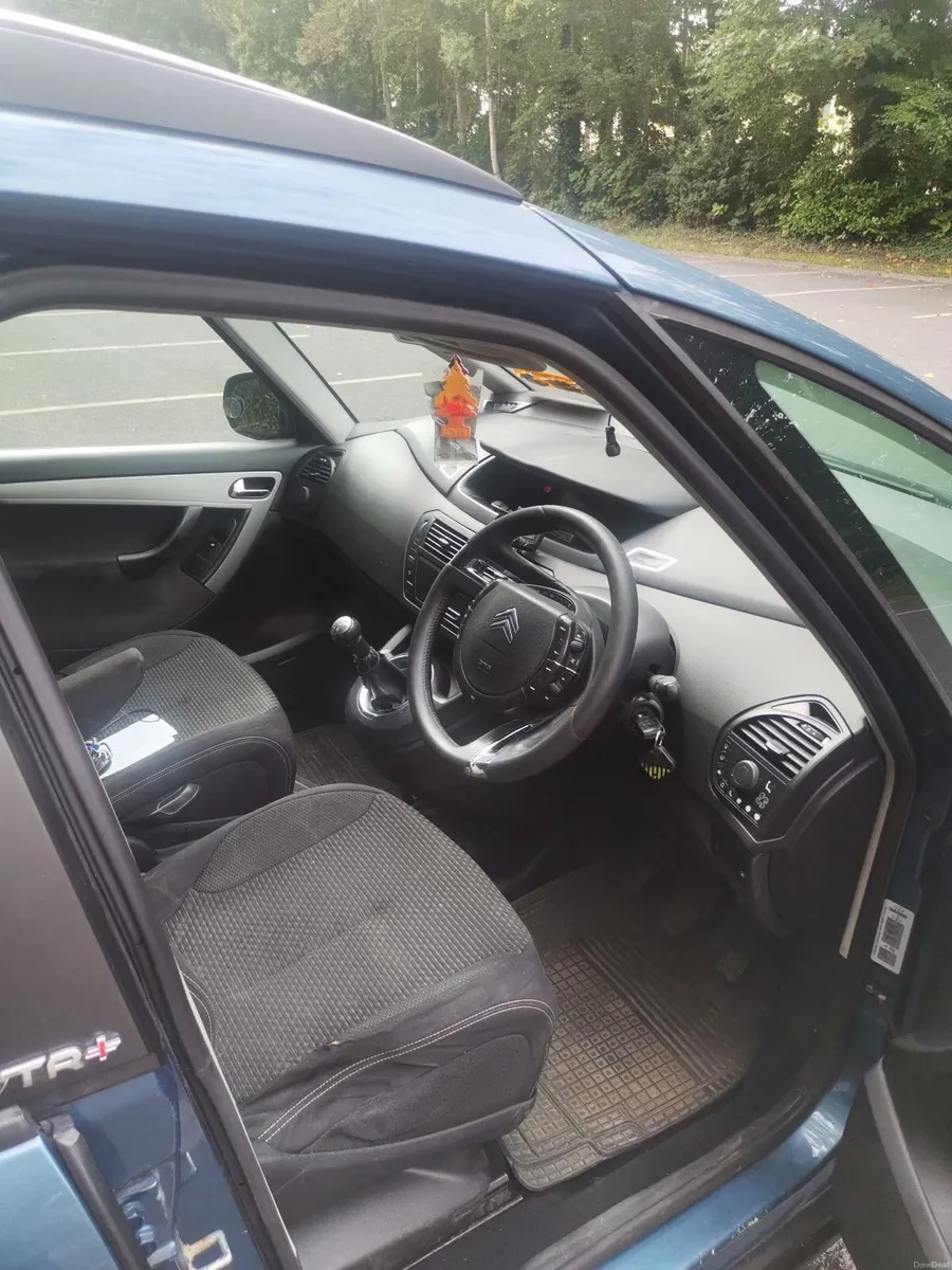 Citroen C4 Grand Picasso 7 seater - Image 3