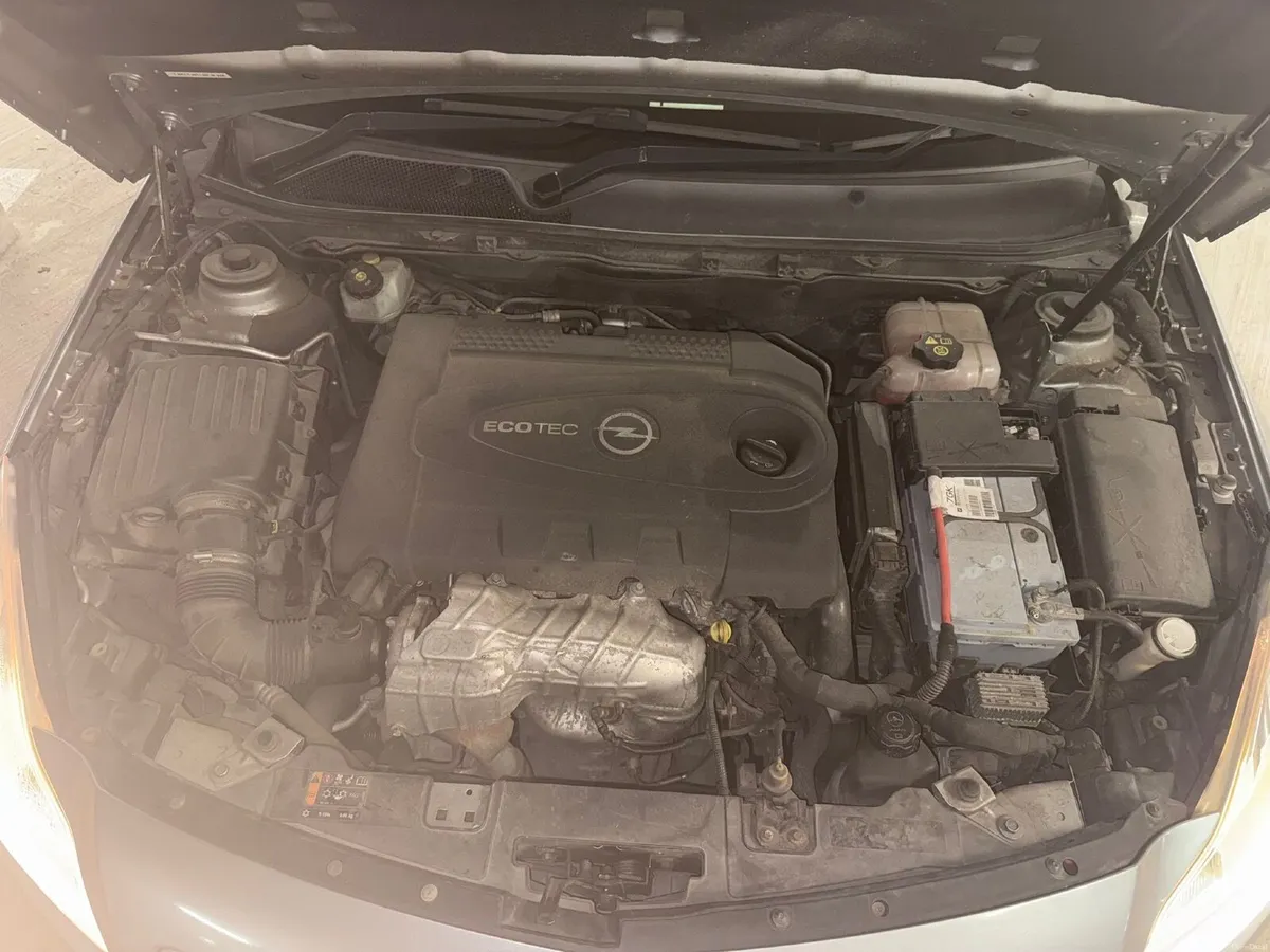 Opel Insignia 2011 - Image 3