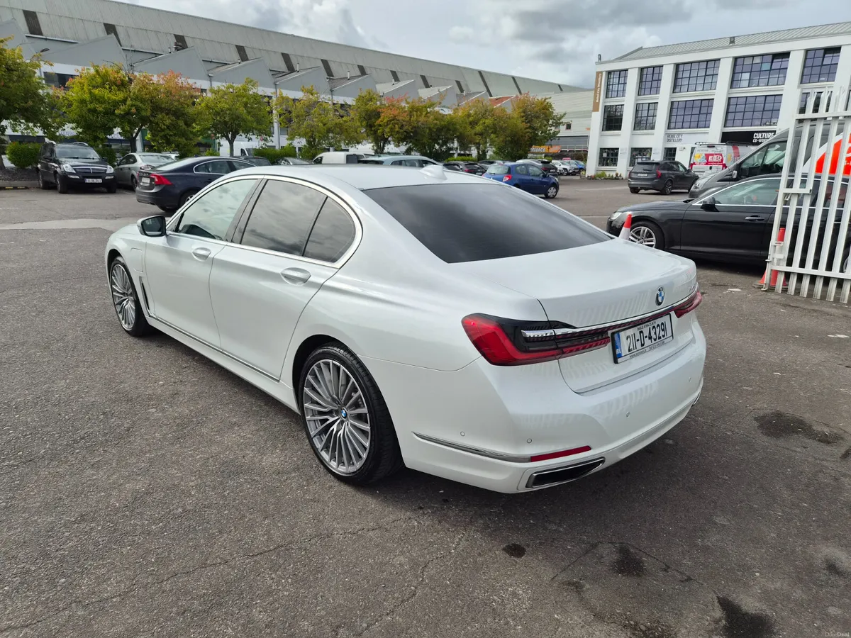 Bmw 7 Series 745E Luxury Automatic Saloon (Low Km) - Image 5
