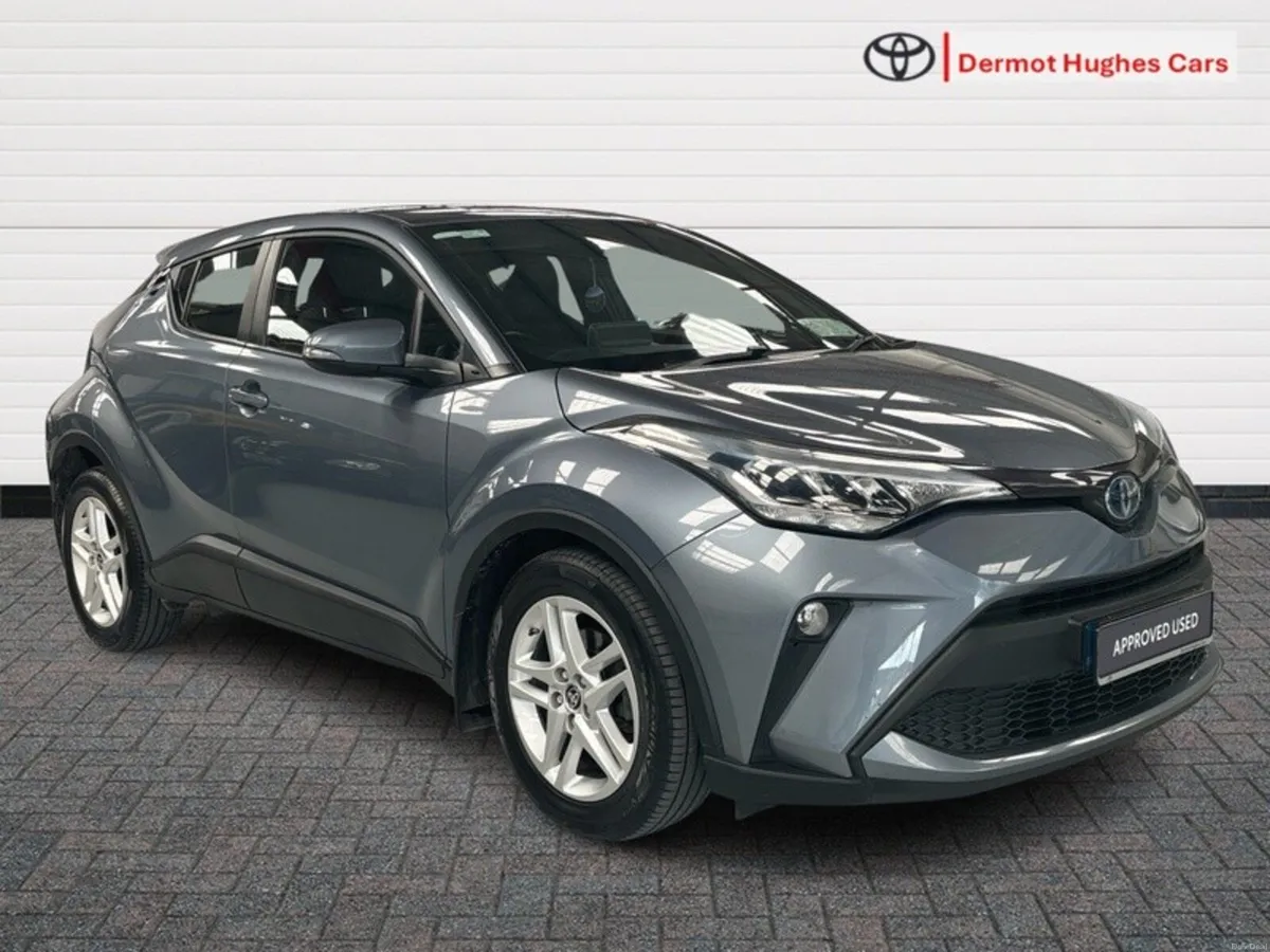 Toyota C-HR 1.8 - Image 1