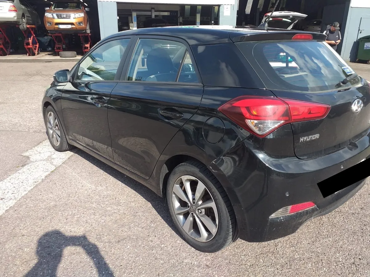 Hyundai i20 2015 - Image 3