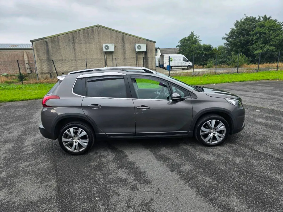 2018 Peugeot 2008 1.6 hdi **top spec ** - Image 3