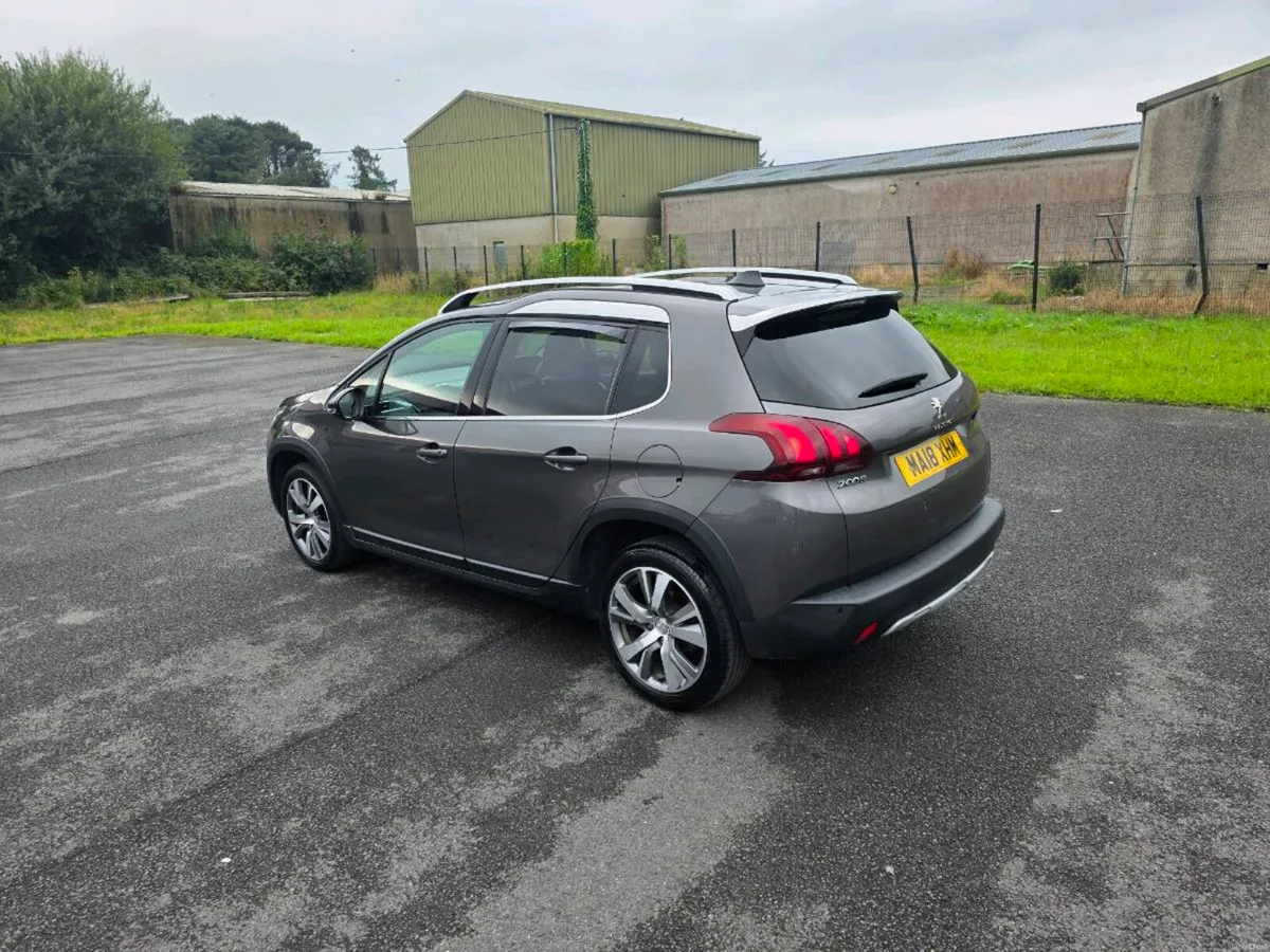 2018 Peugeot 2008 1.6 hdi **top spec ** - Image 5