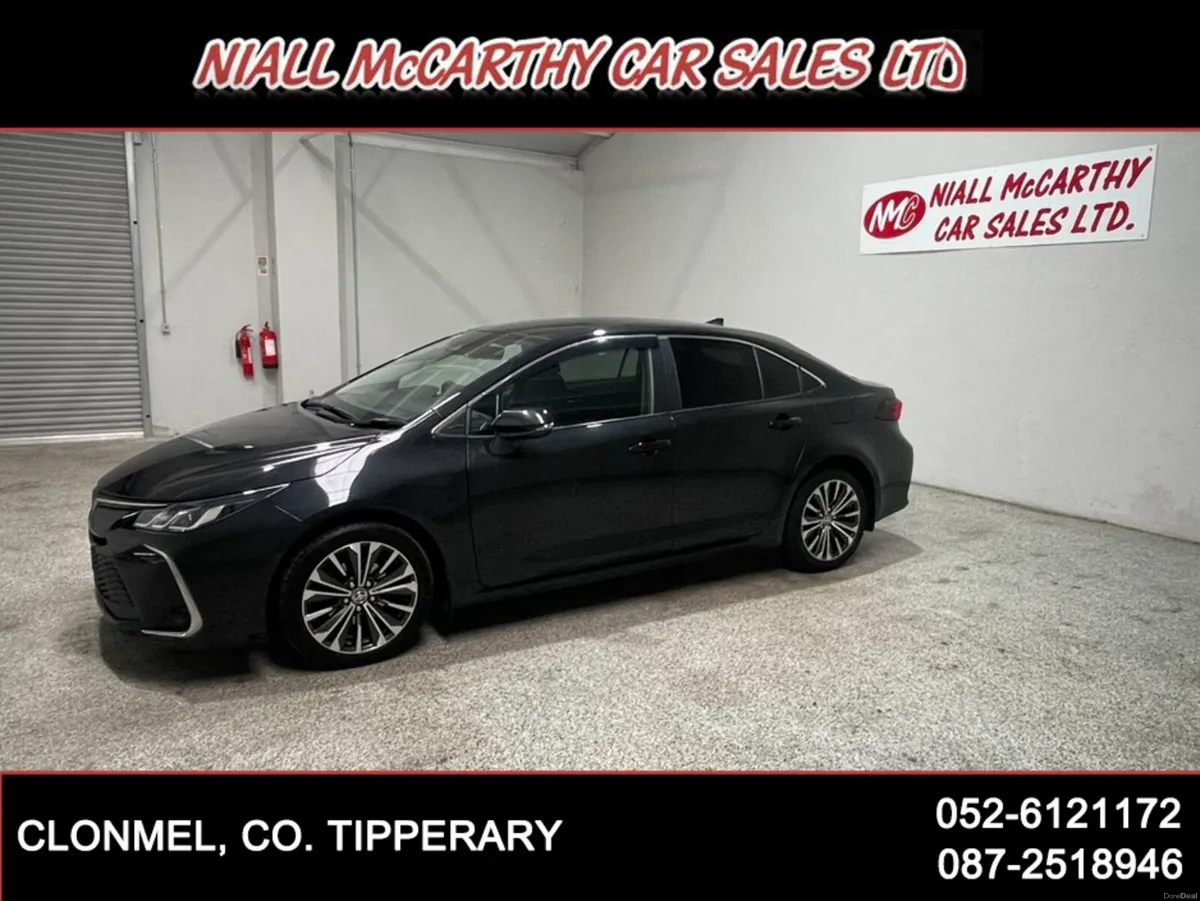 Toyota Corolla LUNA SPORT SALOON - IRISH CAR - FIN - Image 3
