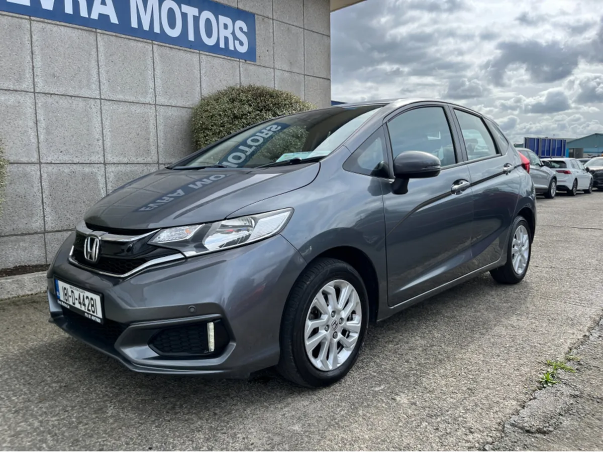 Honda Jazz SE i-VTEC 1.3 PETROL - Image 5