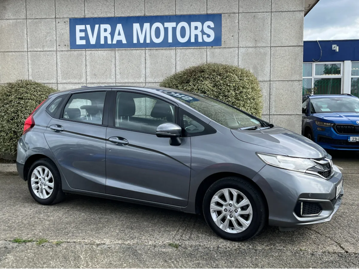 Honda Jazz SE i-VTEC 1.3 PETROL - Image 3