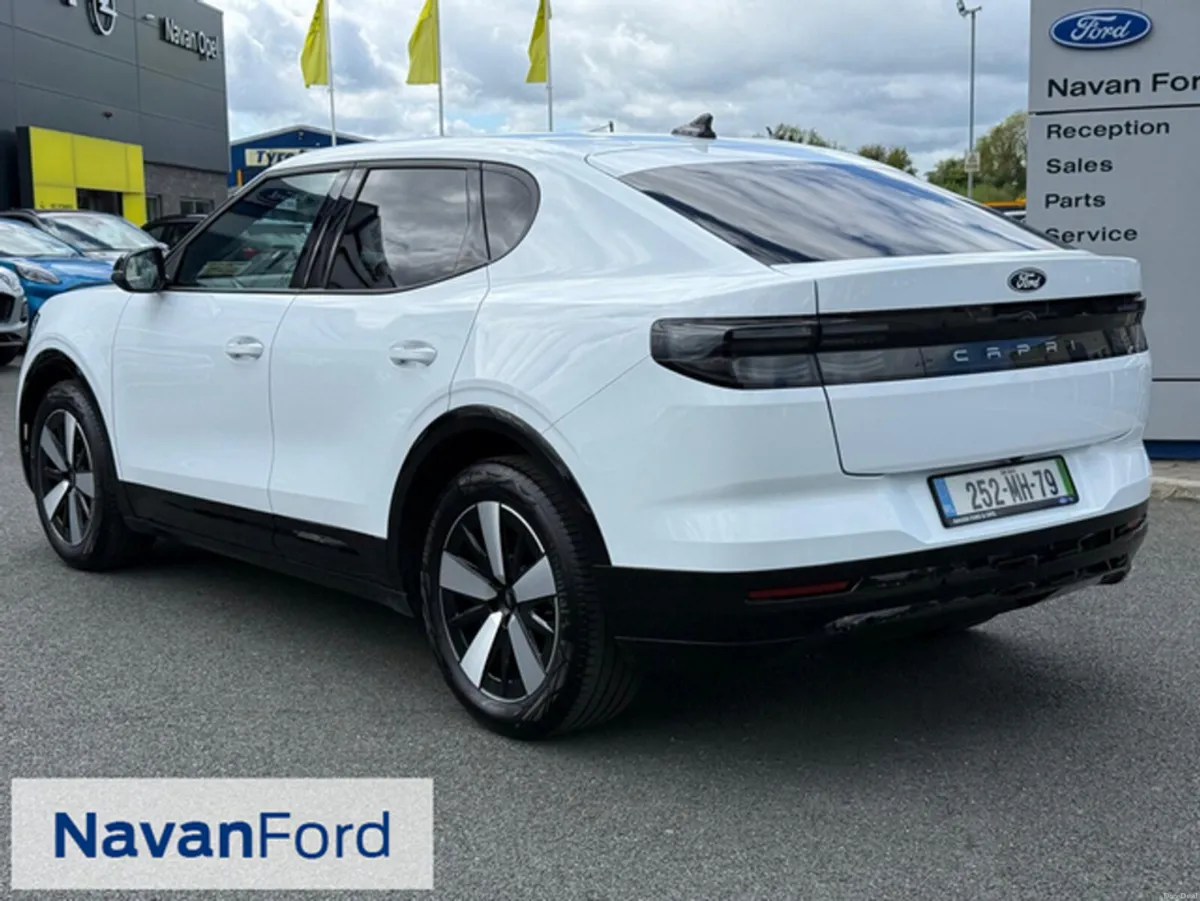 Ford Capri NEW ALL-ELECTRIC FORD CAPRI® Select **E - Image 6