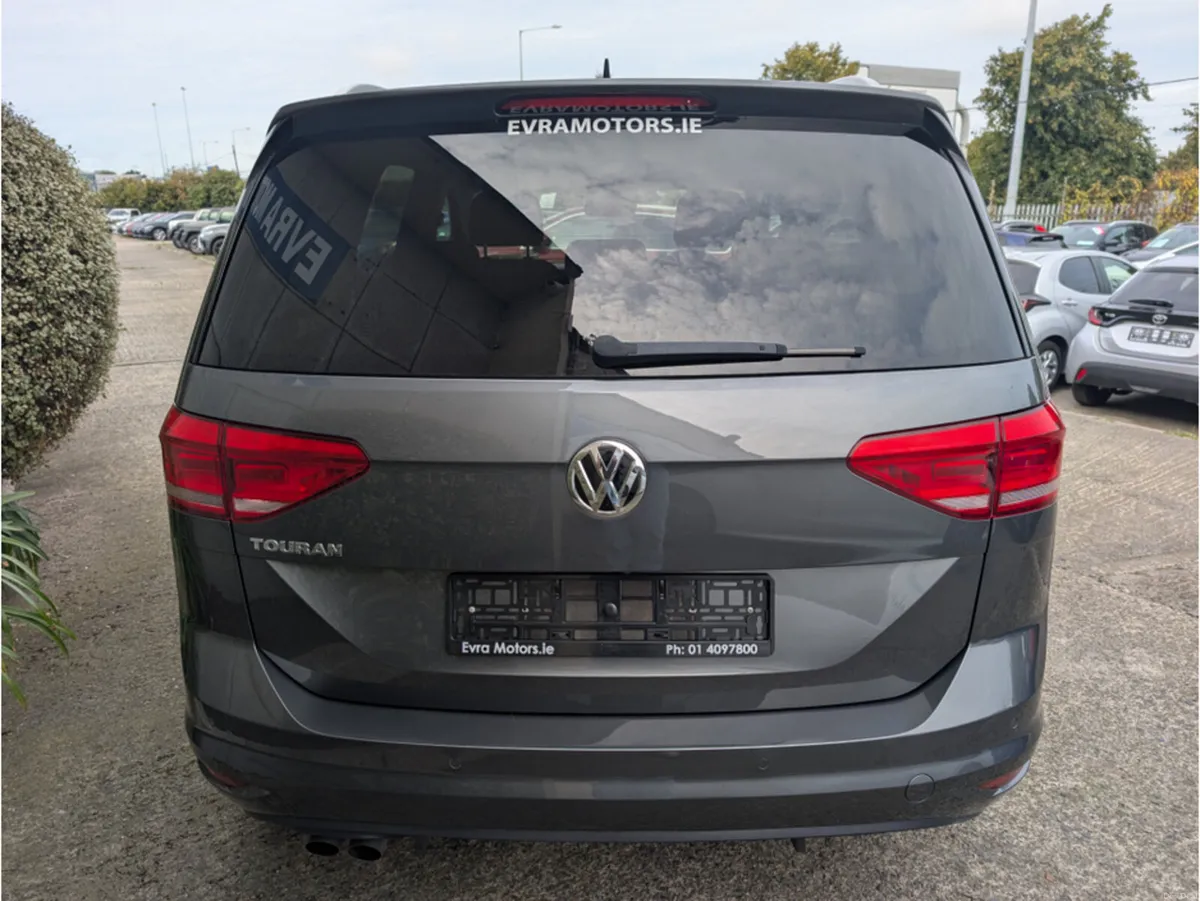 Volkswagen Touran 7 SEATER HIGH LINE AUTOMATIC 1.4 - Image 6