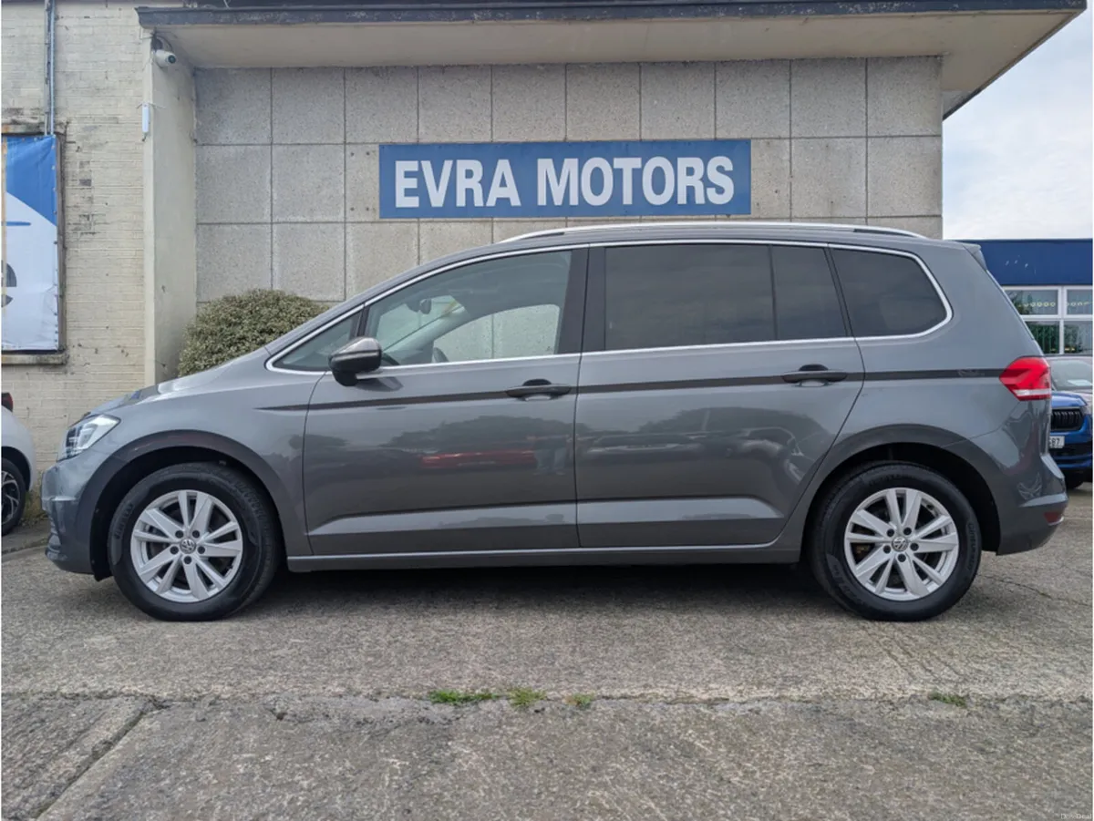 Volkswagen Touran 7 SEATER HIGH LINE AUTOMATIC 1.4 - Image 5