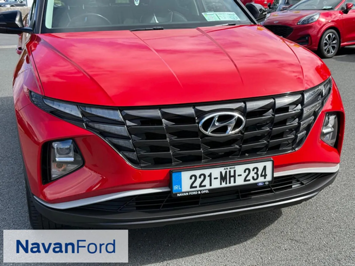 Hyundai Tucson PHEV EXECUTIVE 2 TONE - Image 6