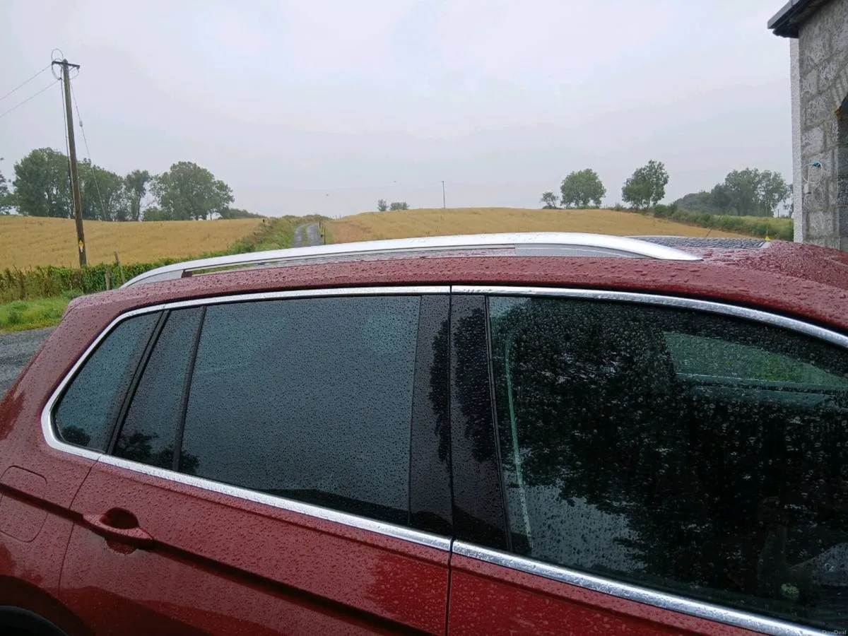 171 Volkswagen Tiguan - Image 5