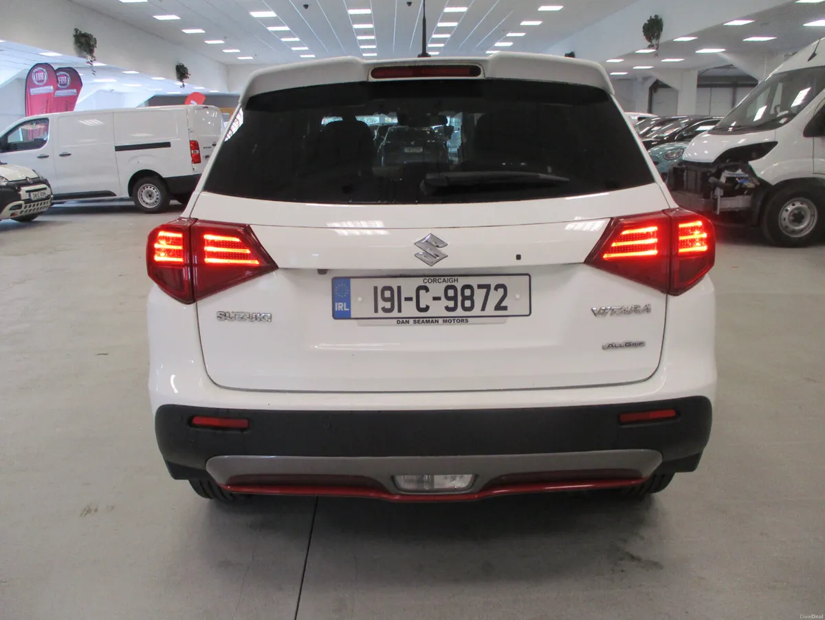 Suzuki Vitara 4X4 ALL GRIP 1.4 AUTO PET  2019 - Image 6