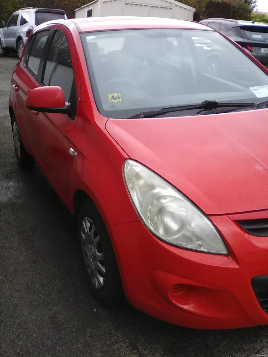 Hyundai i20 2010 - Image 5