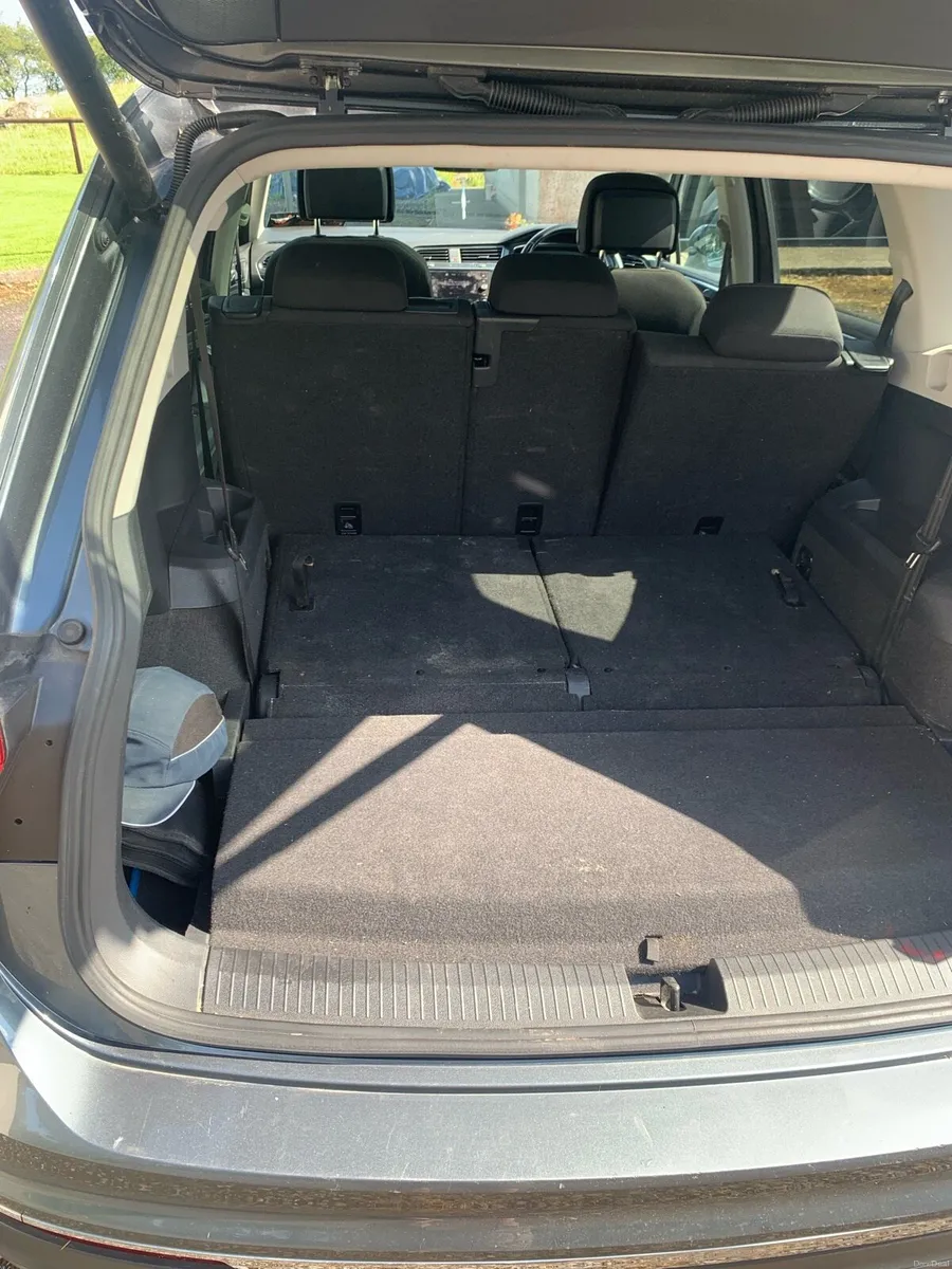 Volkswagen Tiguan allspace 7 seater Highline - Image 3