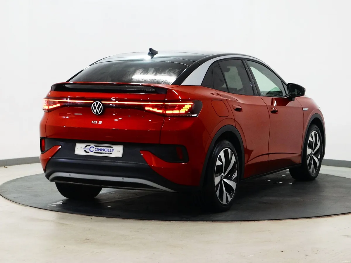 *30* 2023 Volkswagen ID.5 pro - Image 4