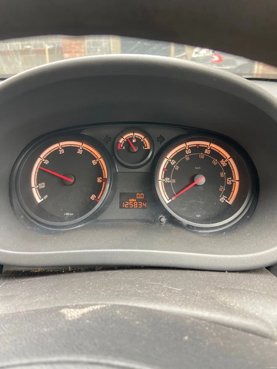 Opel Corsa 1.3 diesel - Image 6