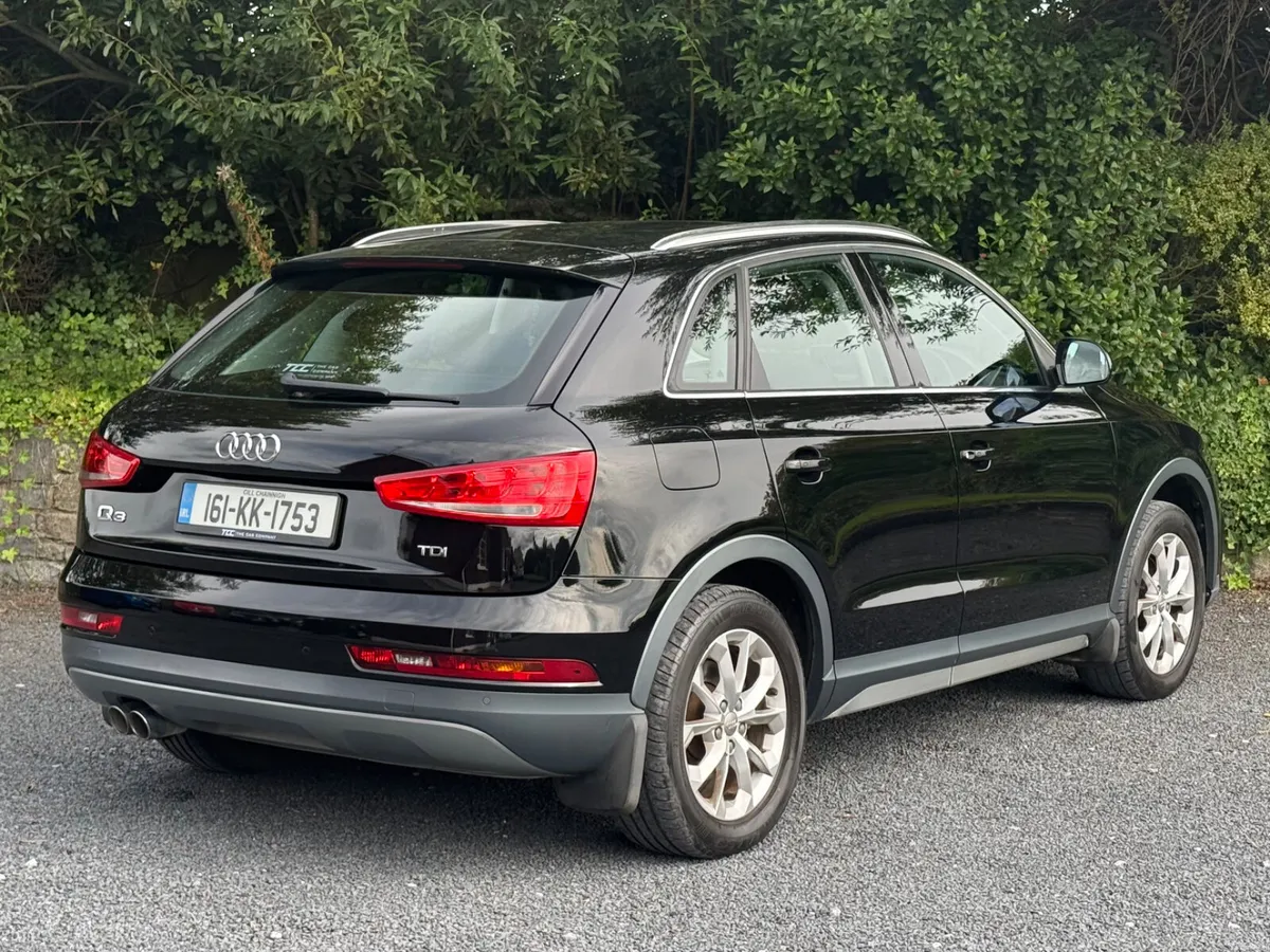Audi Q3 SE (2L Diesel) - Image 3