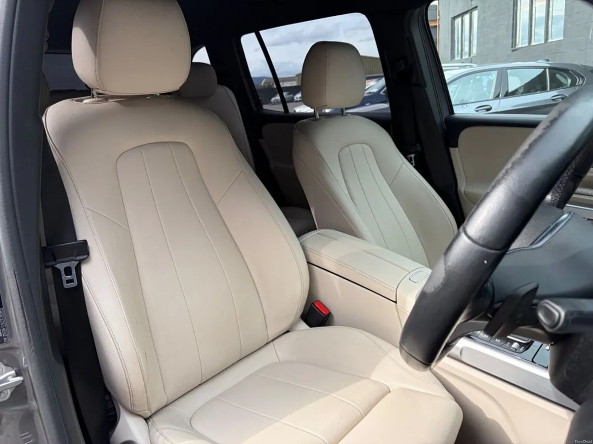 Mercedes-Benz EQB 300 4MATIC 7 SEAT 5DR AUTO - Image 5