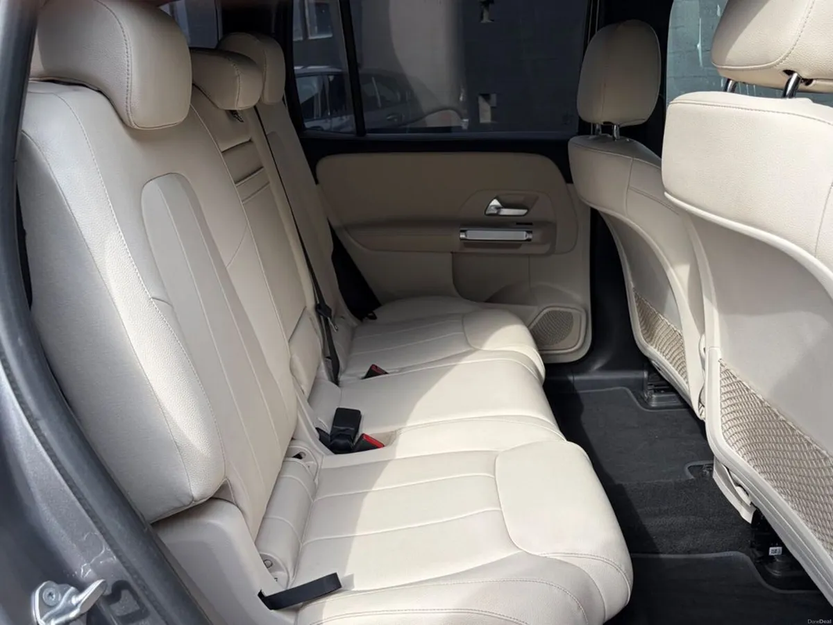 Mercedes-Benz EQB 300 4MATIC 7 SEAT 5DR AUTO - Image 6