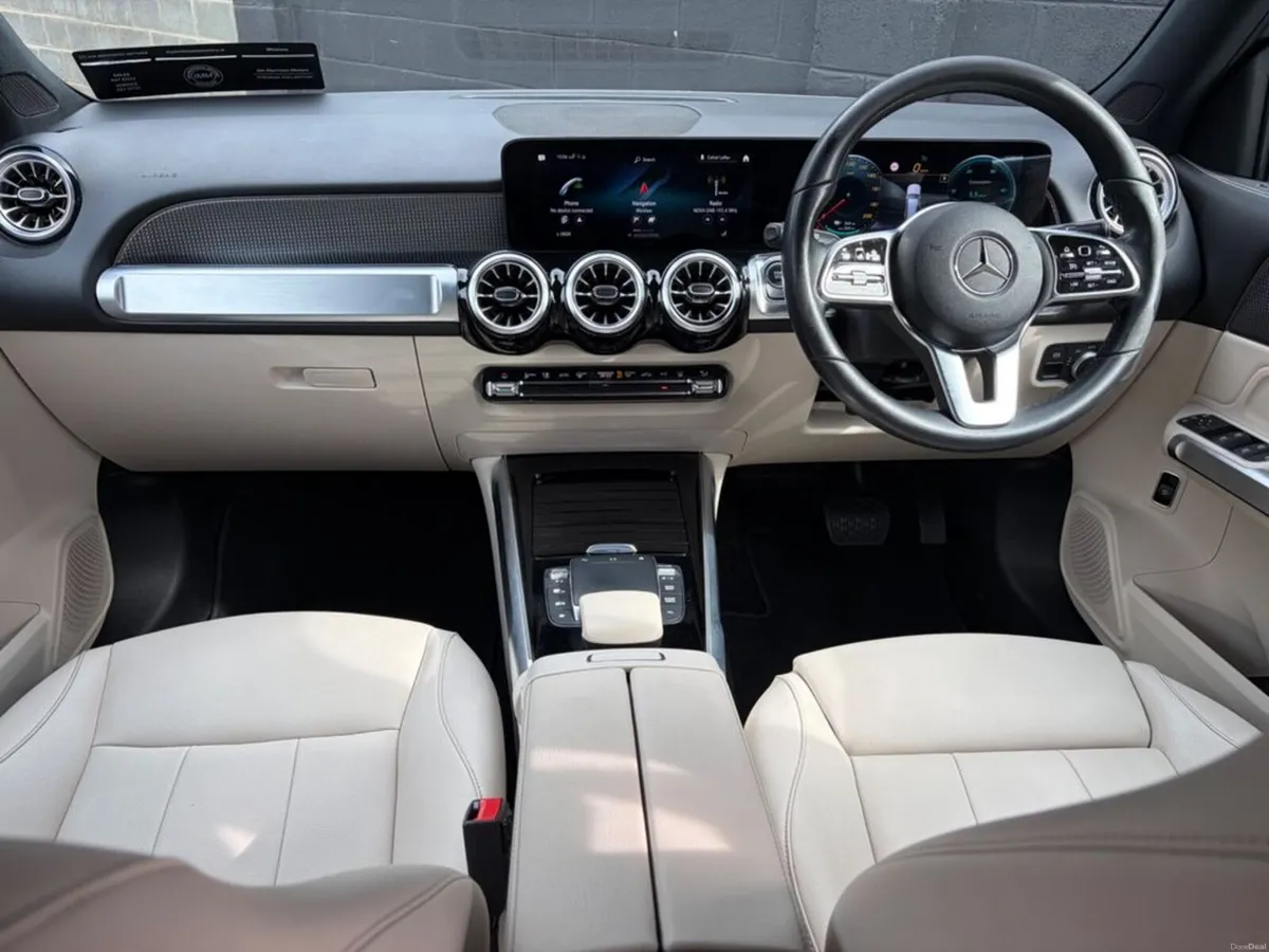 Mercedes-Benz EQB 300 4MATIC 7 SEAT 5DR AUTO - Image 3