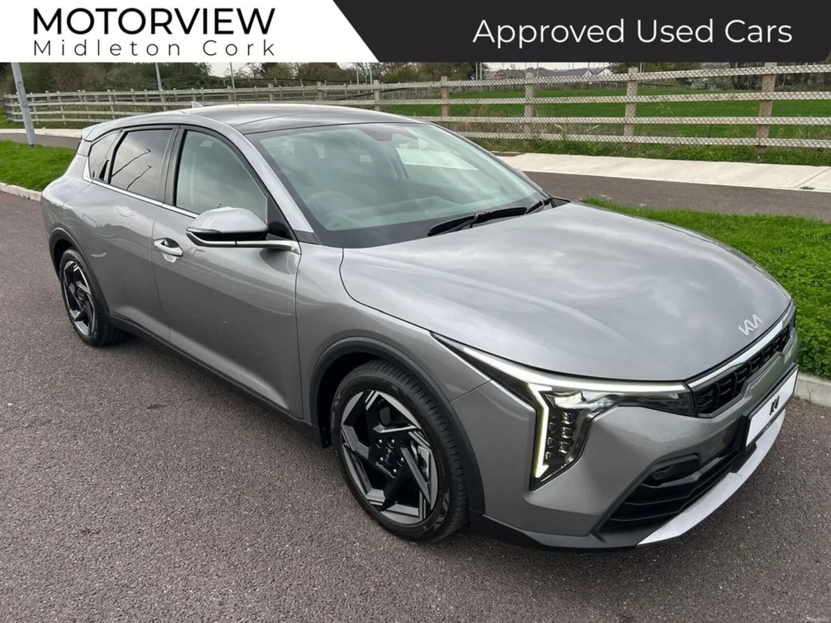 Kia K4 Mhev sport, 6 years warranty, 2 years aa - Image 3