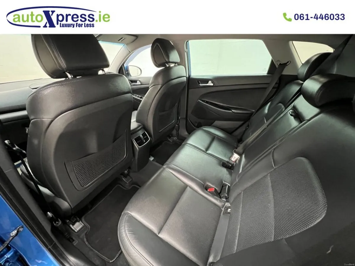 Hyundai Tucson 1.7 Premium, Manual, Reversing came - Image 6