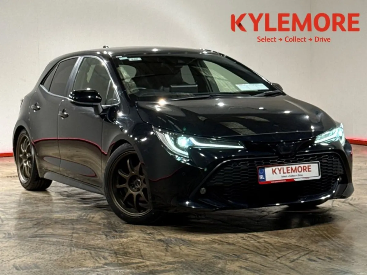 Toyota Corolla 1.8 HYBRID AUTOMATIC - G STYLE MILL - Image 1