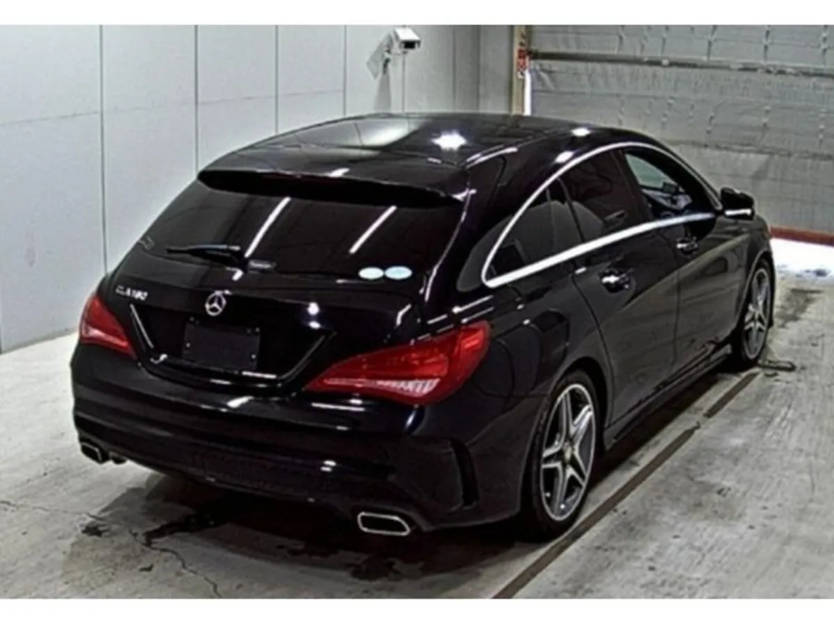 Mercedes-Benz CLA CLA 180 Shooting Brake Sport 1.6 - Image 4