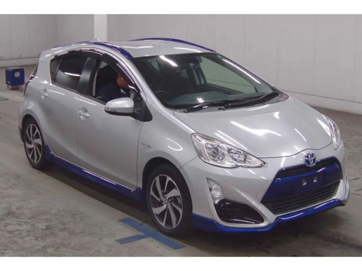 Toyota Aqua 1.5 Petrol Hybrid Auto X-Urban Grade - Image 2
