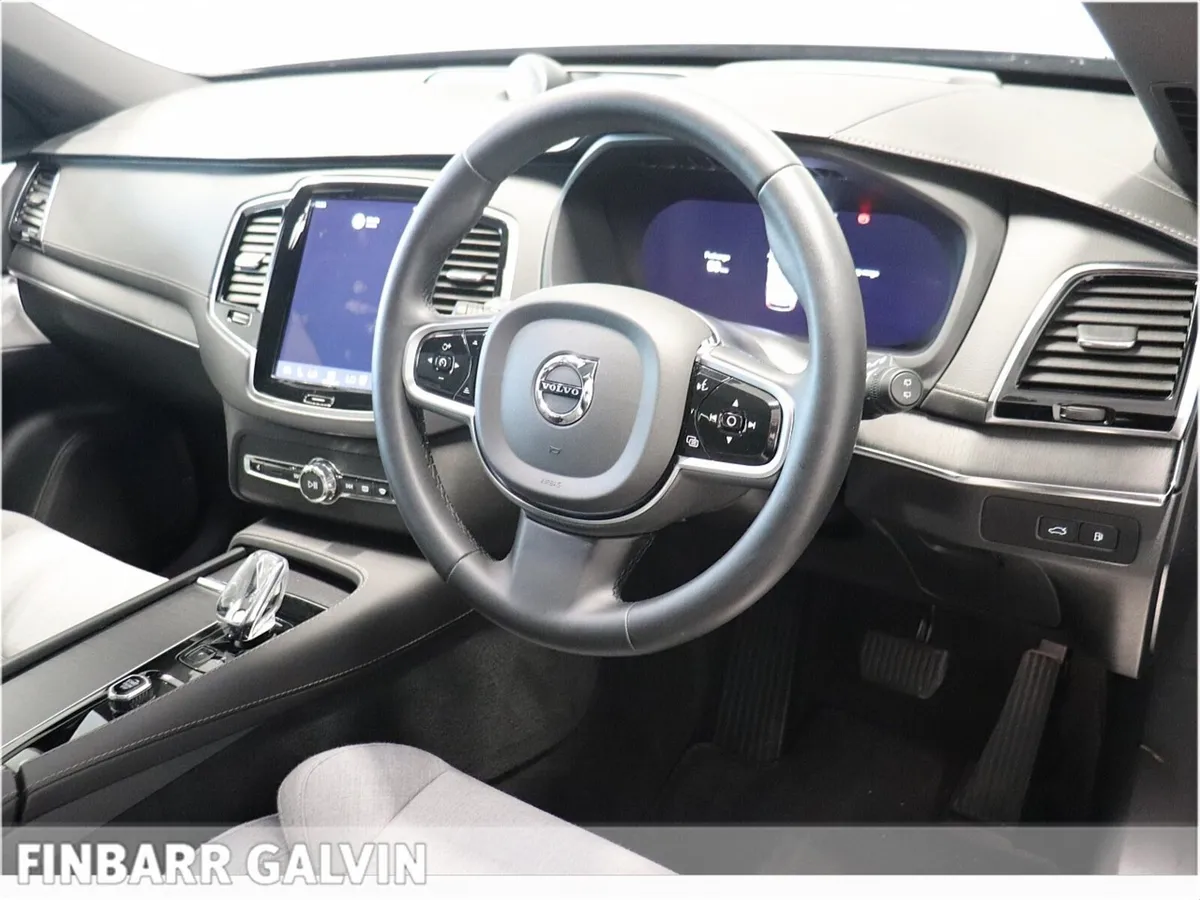 Volvo XC90 - Image 5
