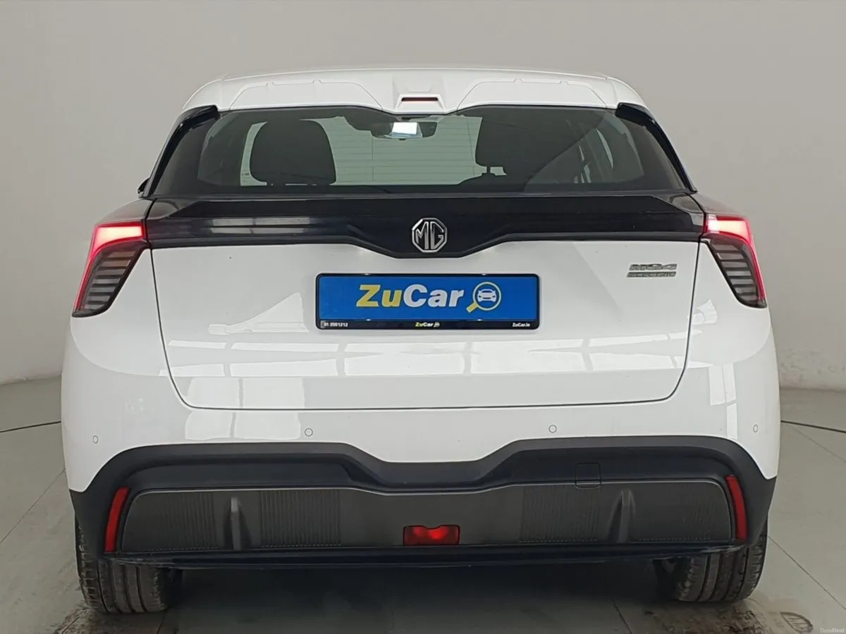 MG MG4 4 Se  SE  170 Electric 51kWh Auto - Image 4